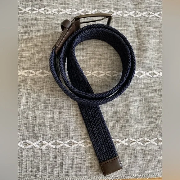 Perry Ellis Belt - Picture 2 of 2